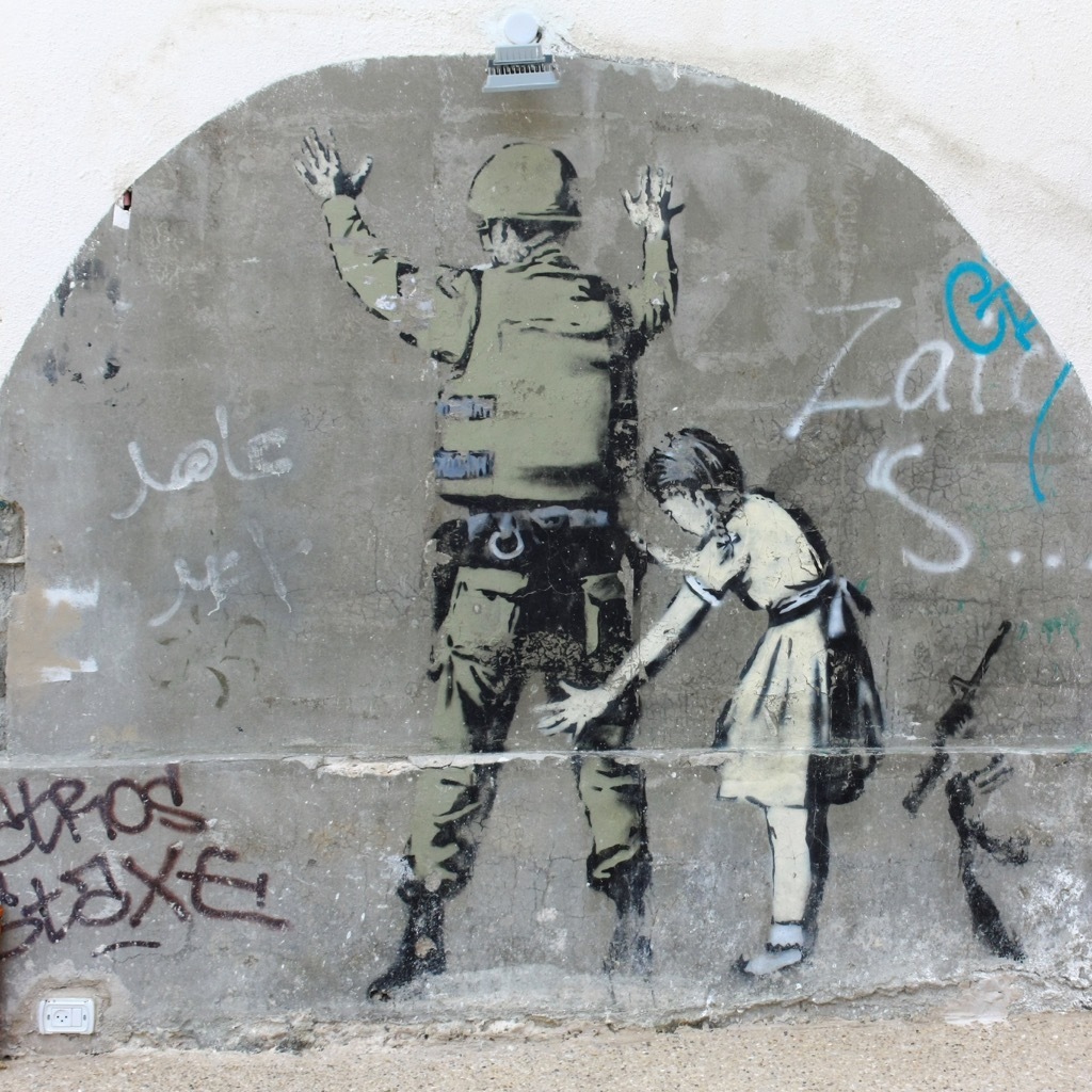 robert del naja banksy