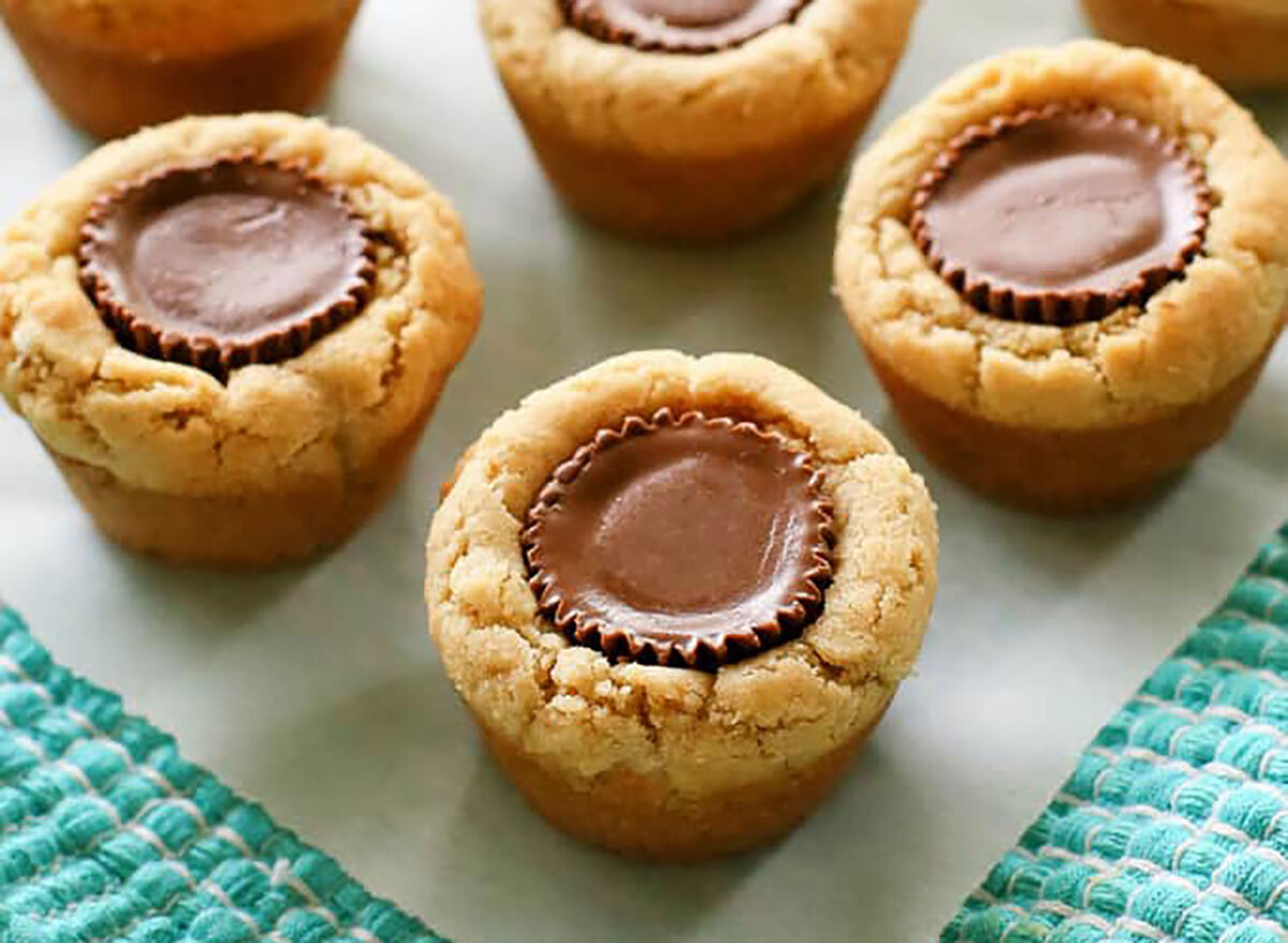 peanut butter cup cookies