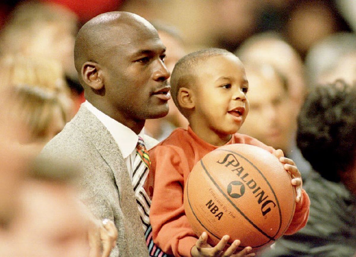 Michael Jordan and Marcus Jordan at a Bulls game in 1993