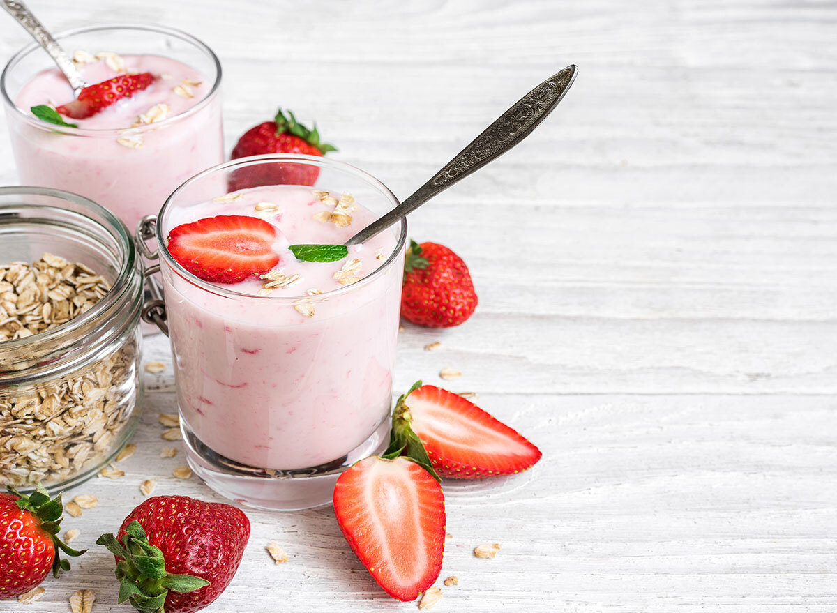 strawberry yogurt