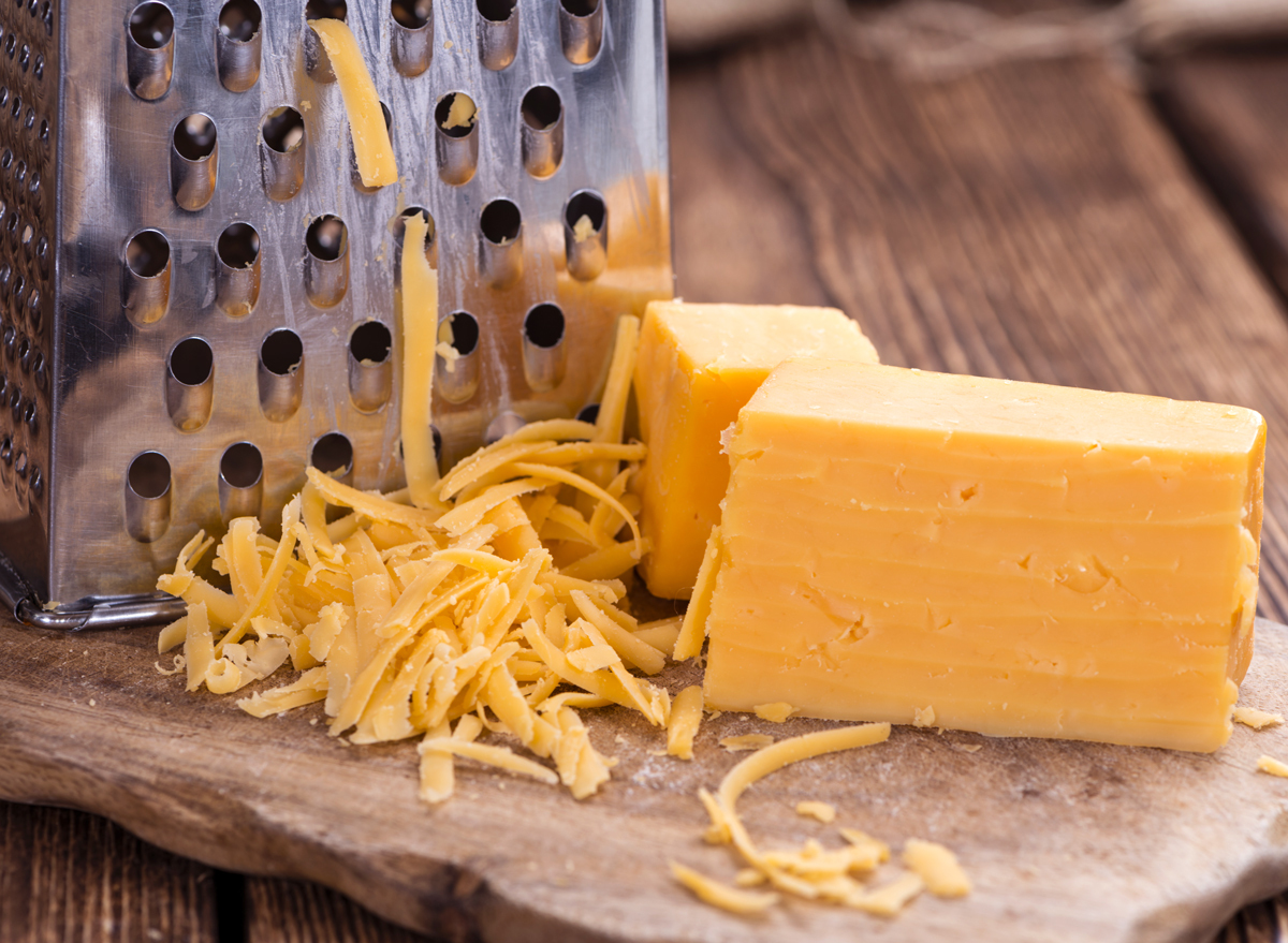 shredded cheddar cheese