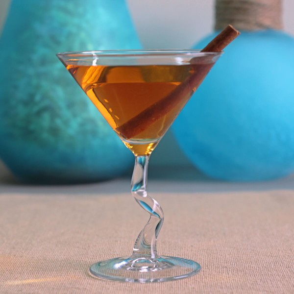 8 Ginger Apple Spice Cocktail