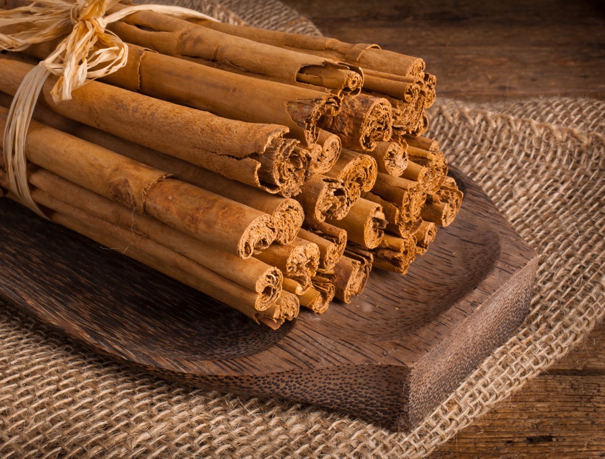 bundle of cinnamon sticks