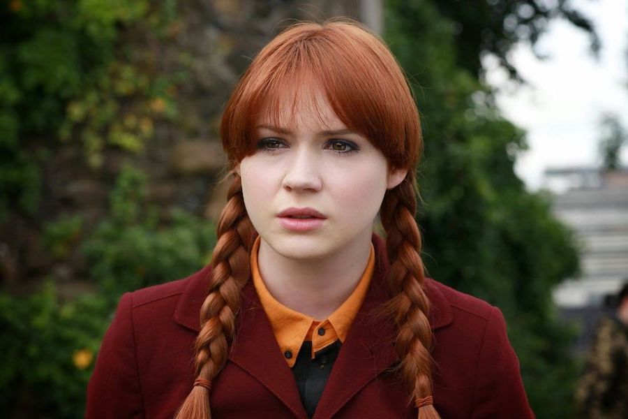  Her Mom’s A Hardcore Whovian | 8 Fun Facts You Didn’t Know About Karen Gillan | Her Beauty