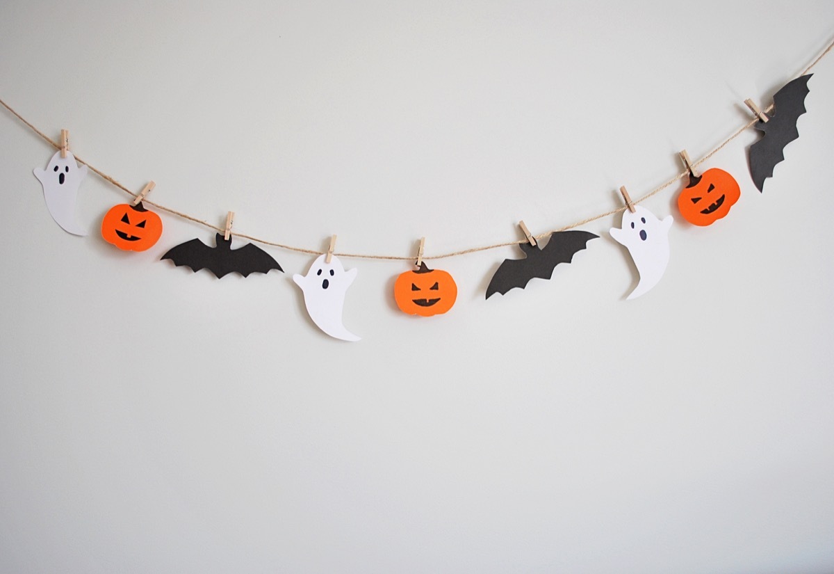 Halloween Garland Halloween Crafts