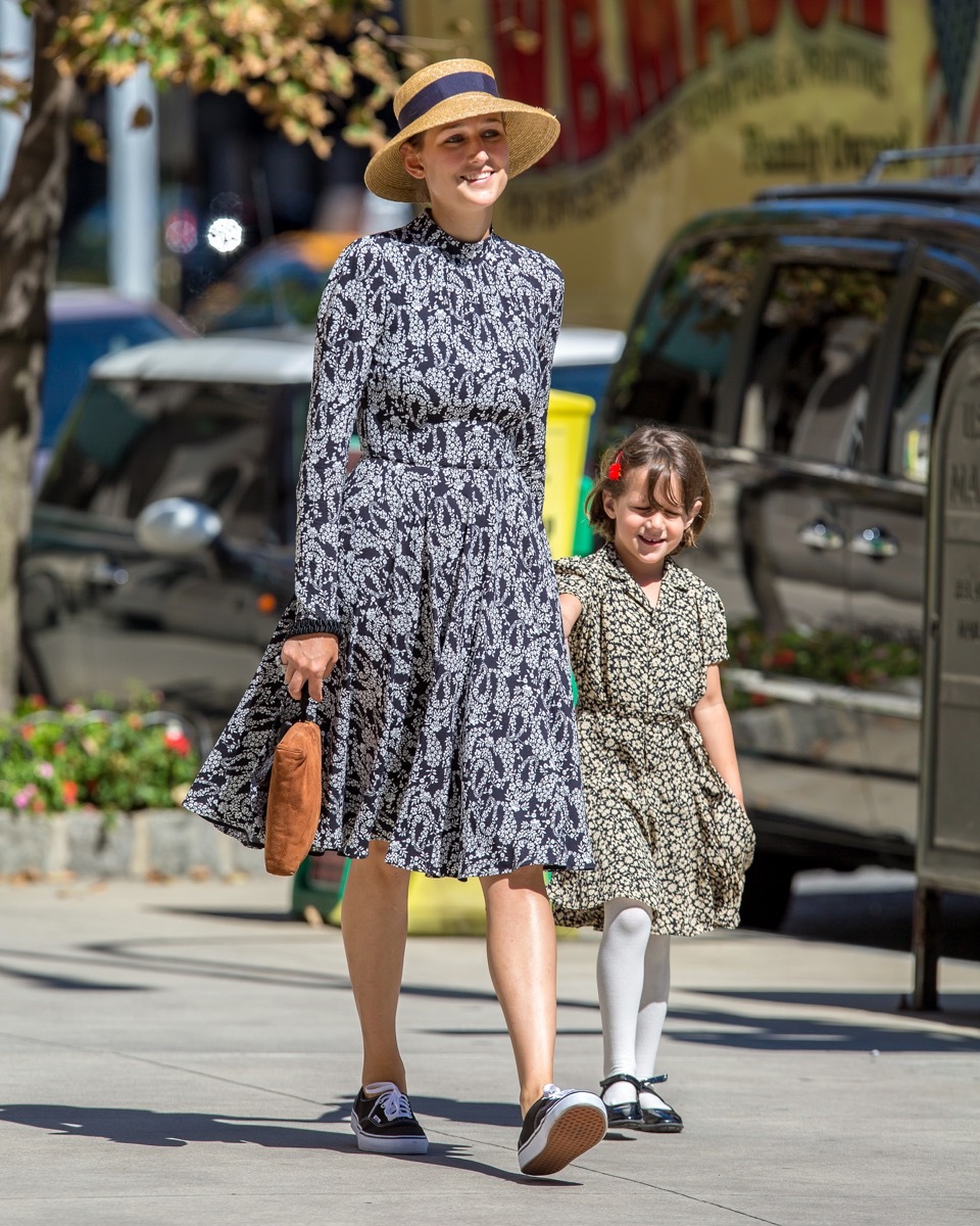 Leelee Sobieski and her daughter