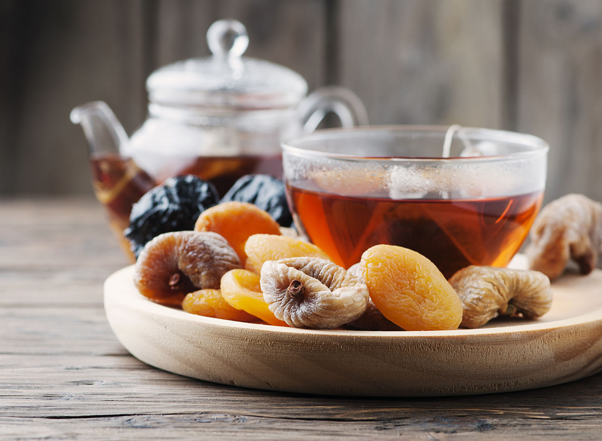 tea with fruit