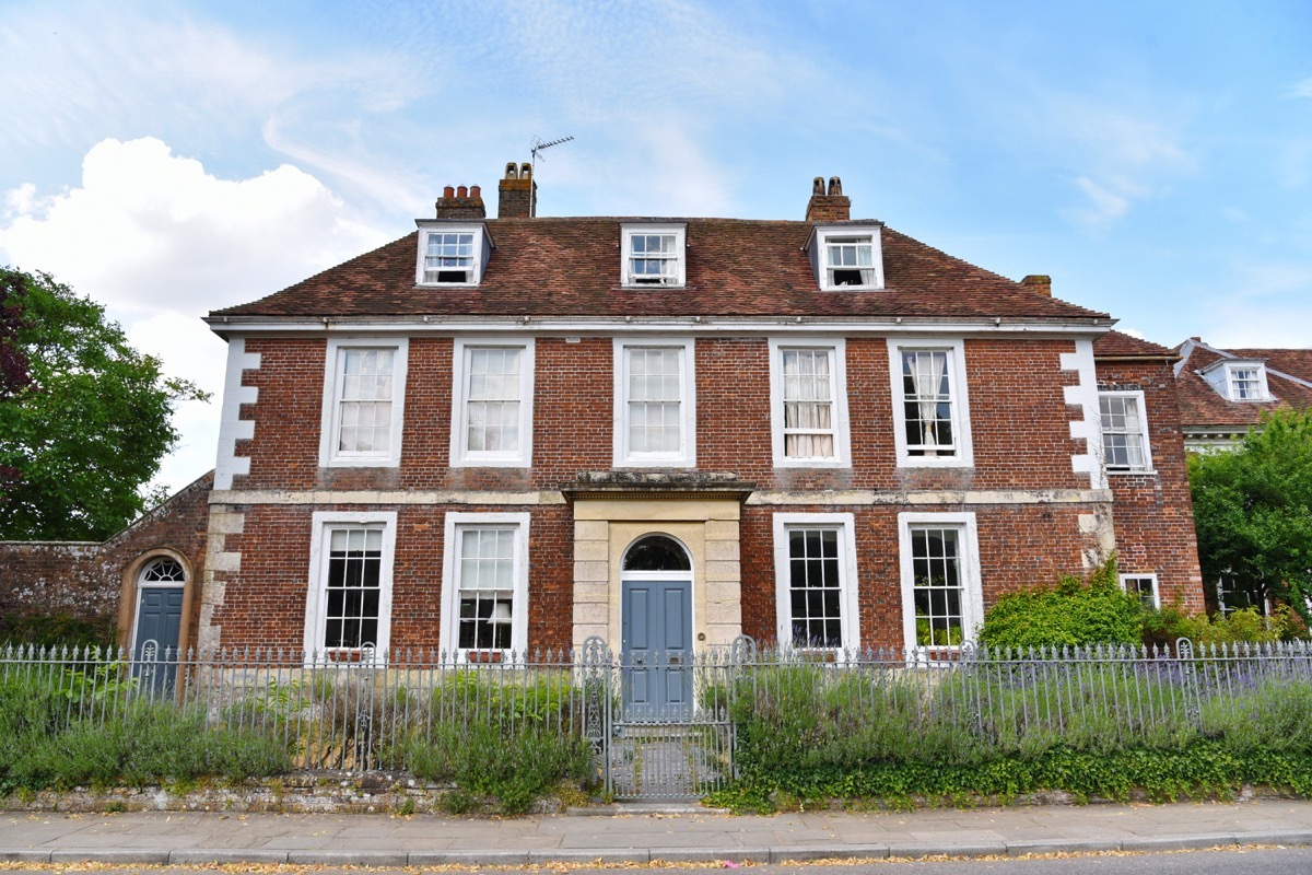 Georgian style home