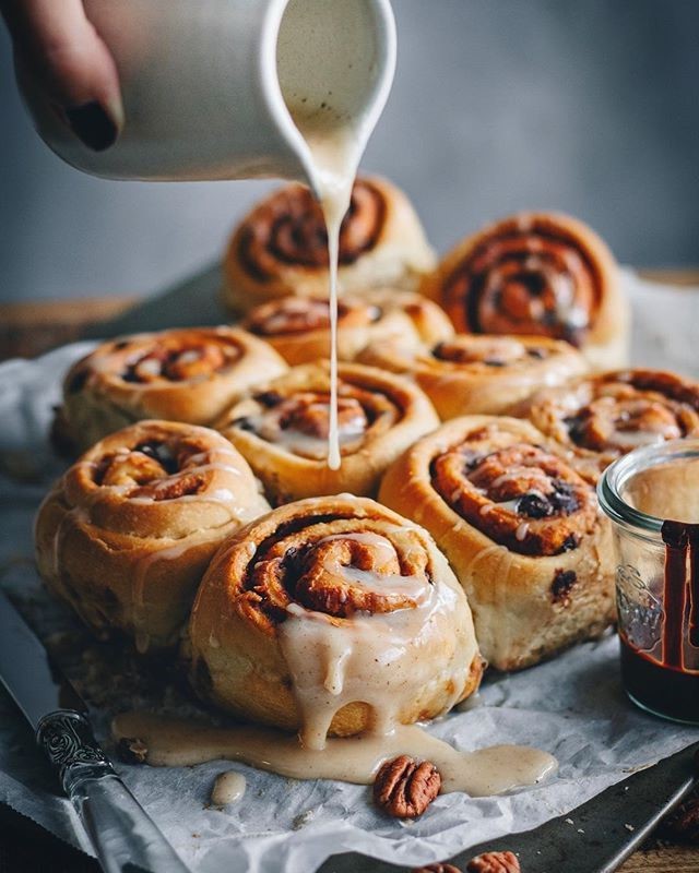 Pecan sticky buns | 12 Cozy Fall Breakfast Ideas | Her Beauty