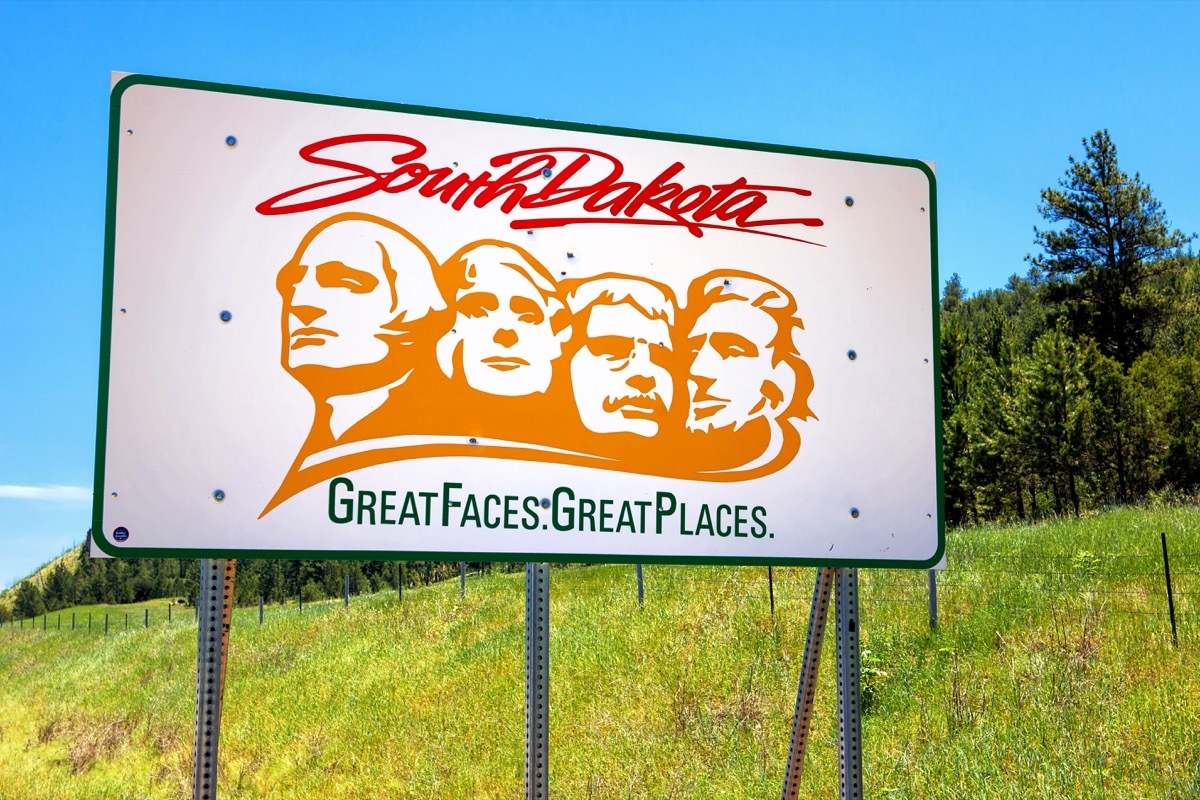 south dakota state welcome sign