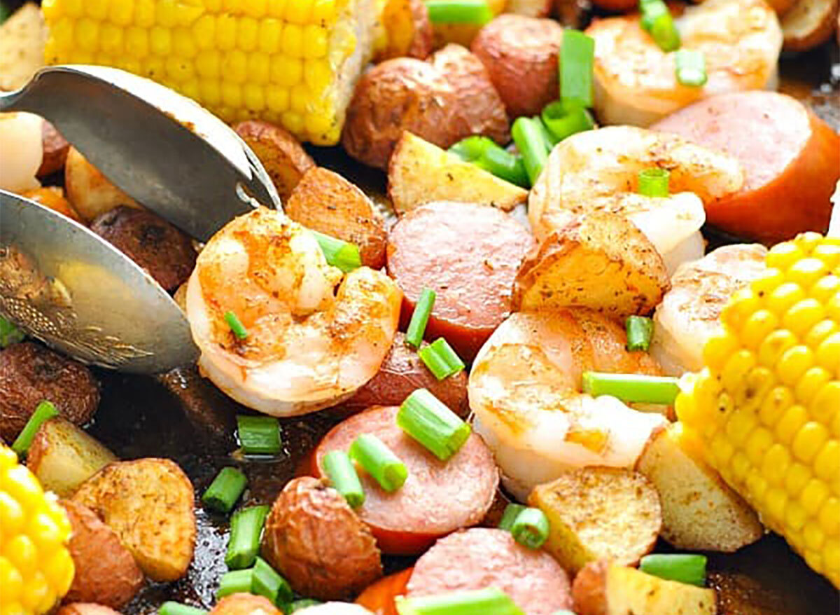 corn and shrimp in low country boil