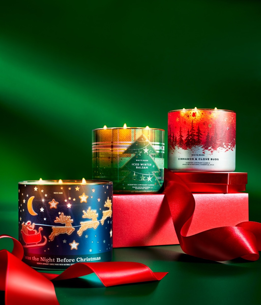 Bath & Body Works 3 Wick Candles.