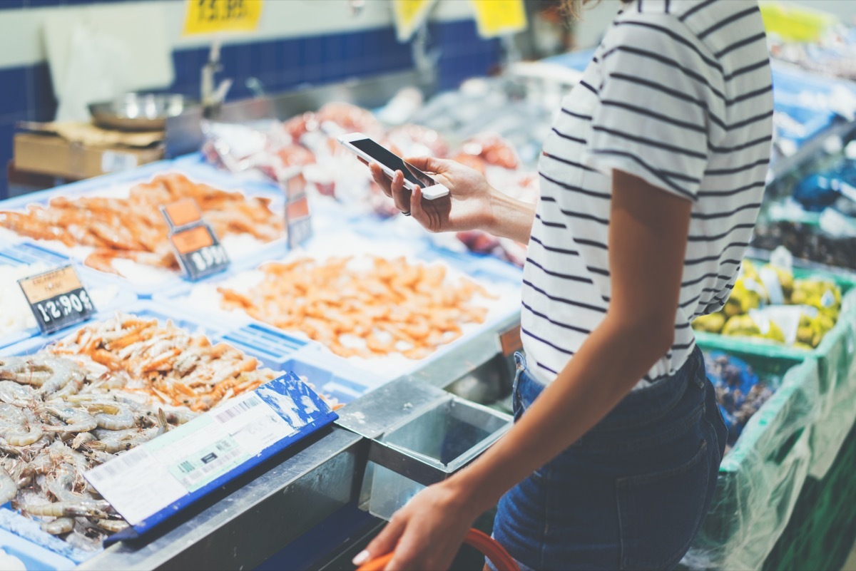 shopping for seafood