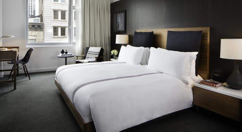 stunning_luxury_hotels_in_nyc_that_prove_you_need_to_treat_yourself_02