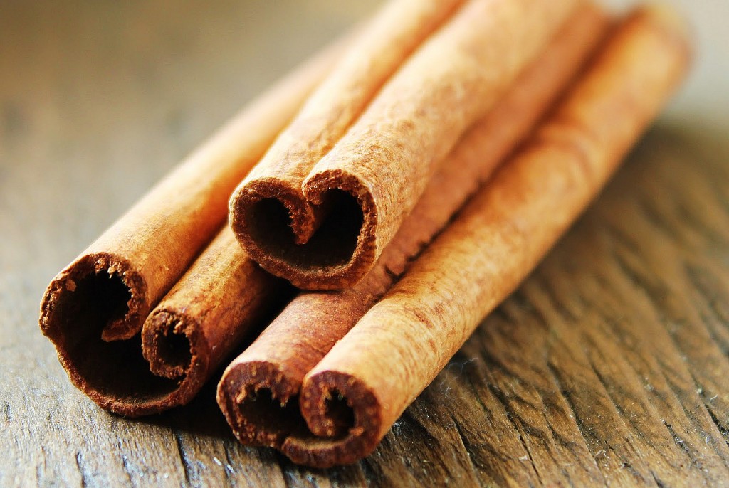 Cinnamon - Top 10 Fat-Burning Foods