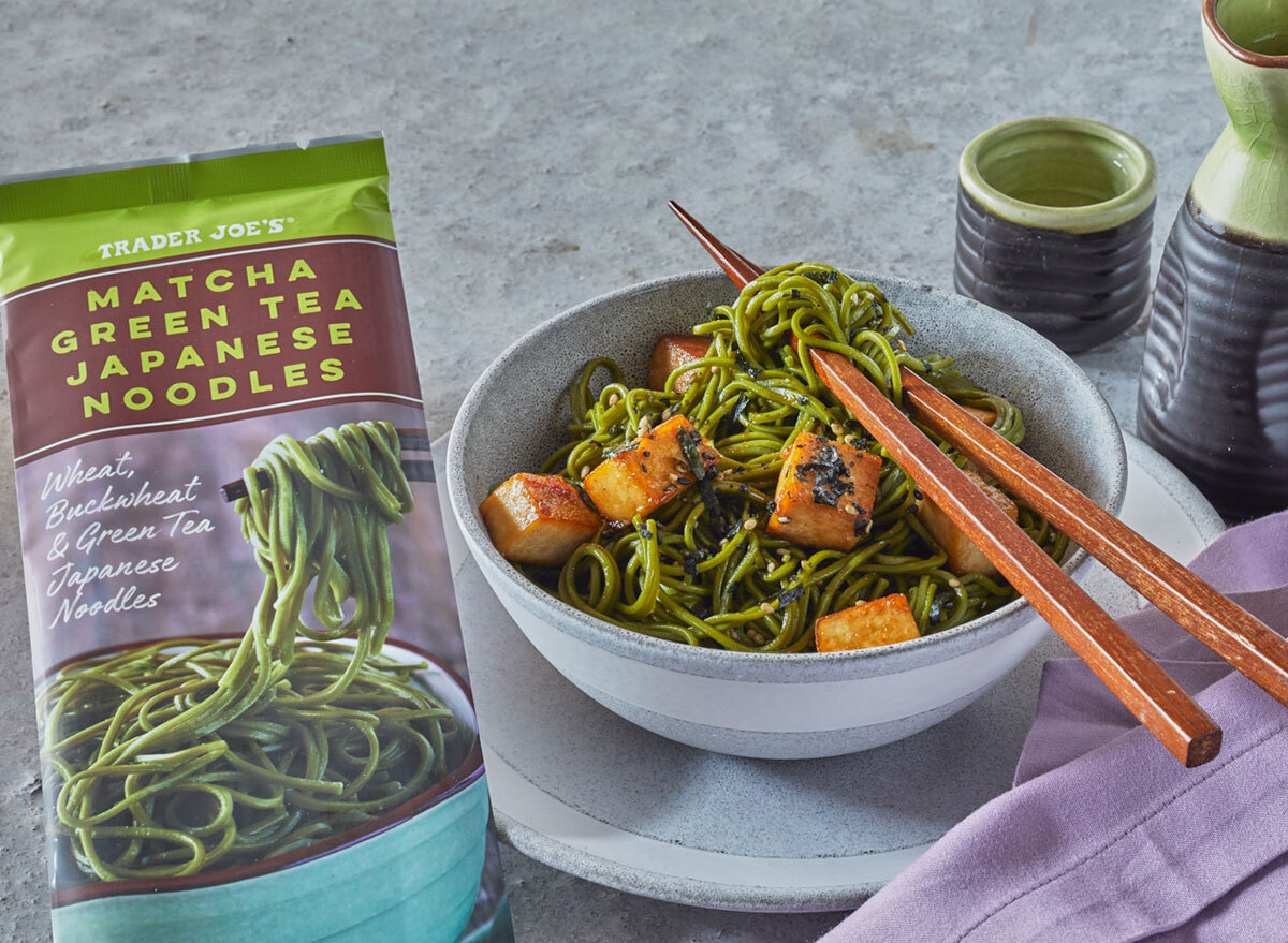 trader joes matcha green noodles