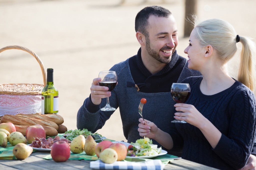 benefits of wine couple drinking