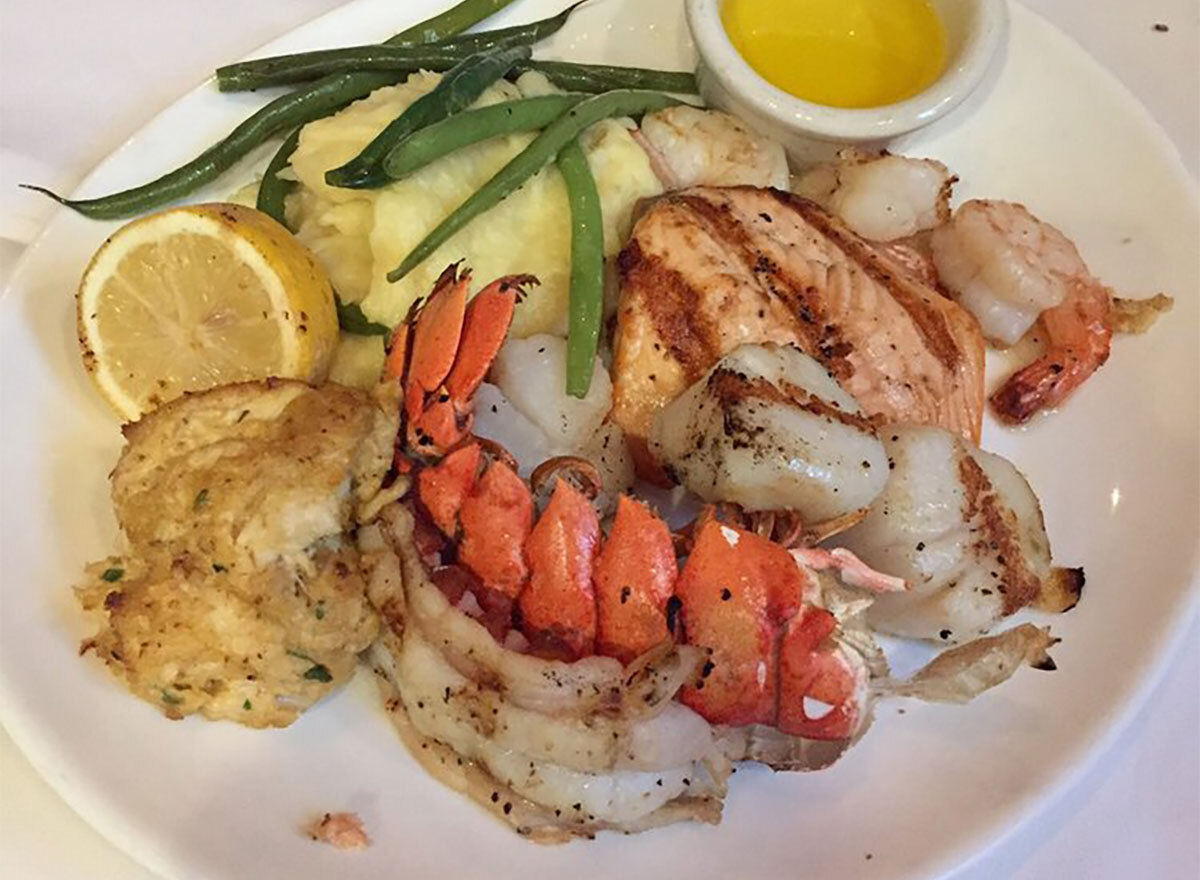 seafood platter from rays in the city atlanta georgia