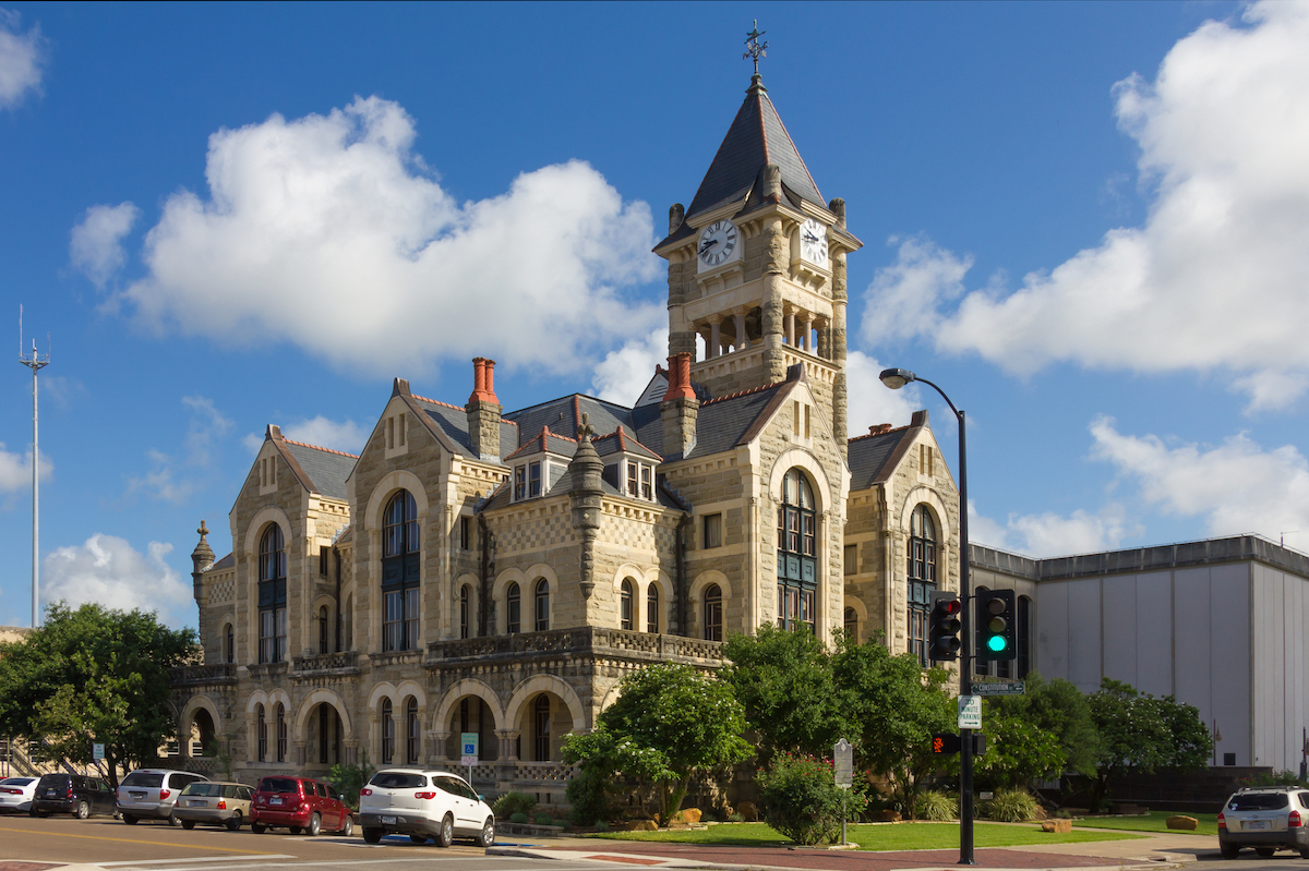 government building in victoria county, texas