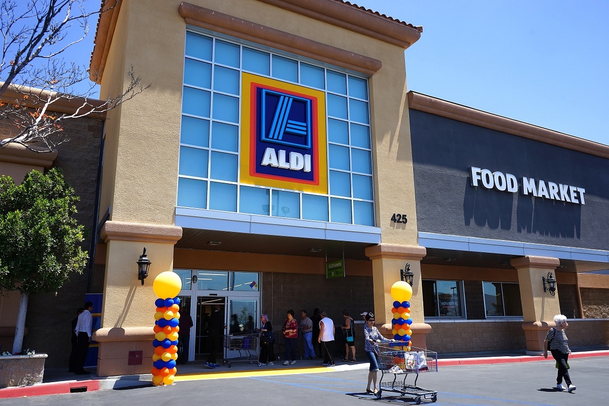 Shopping at Aldi Shopping Secrets