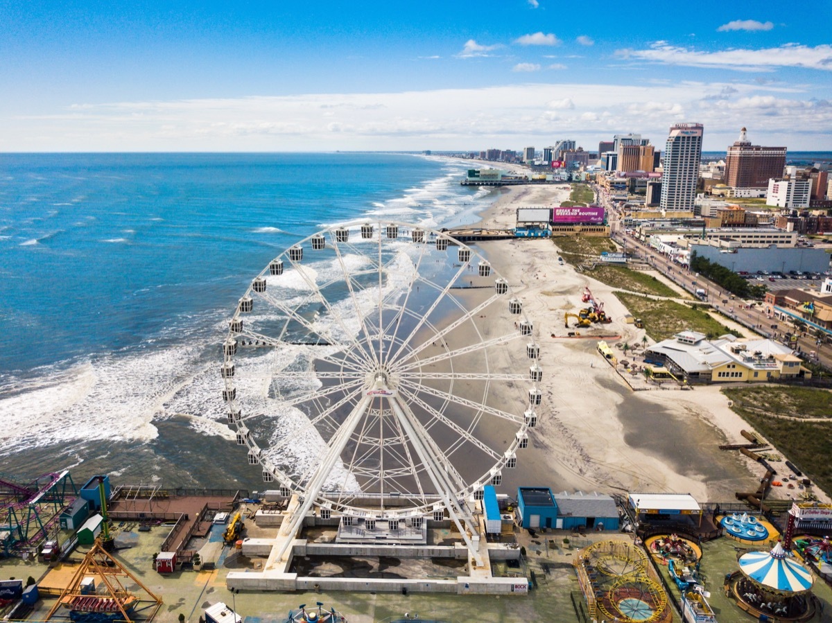 Atlantic City boardwalk and ferris wheel in new Jersey