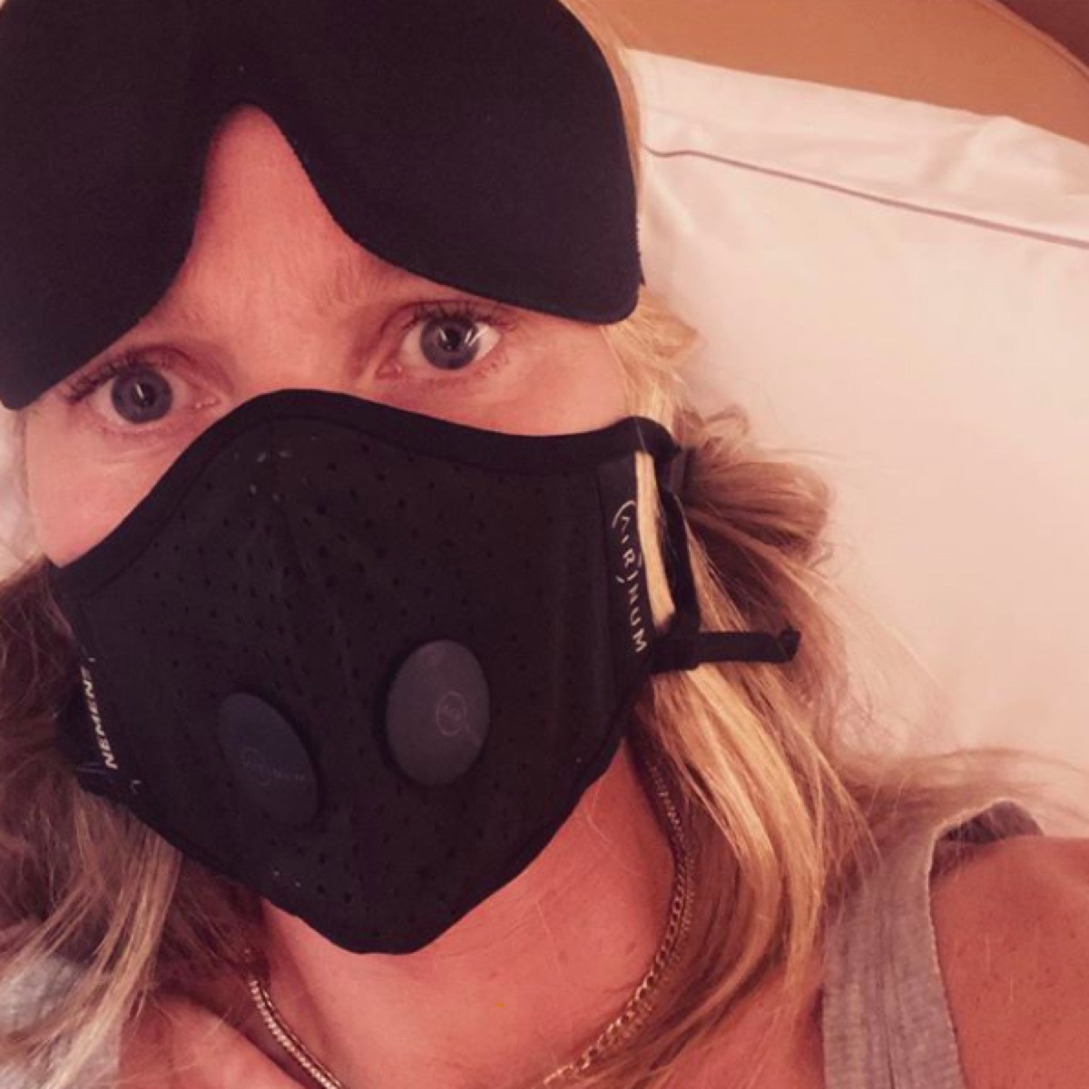 Gwyneth Patrow Instagram mask selfie