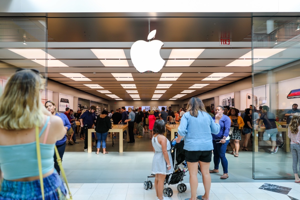 Apple store crowded with shoppers